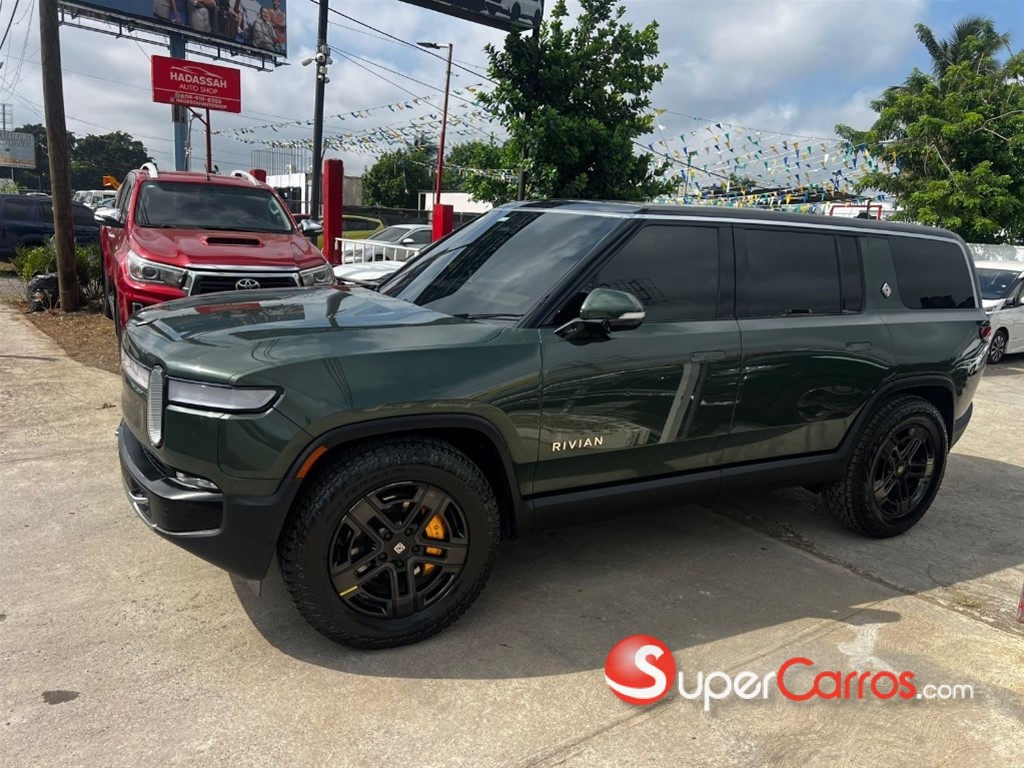 2023 Rivian R1S — foto 2 / 12
