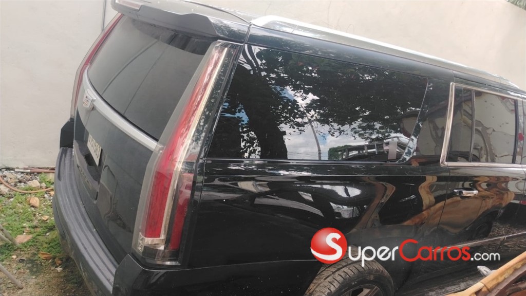 2018 Cadillac Escalade — foto 5 / 6