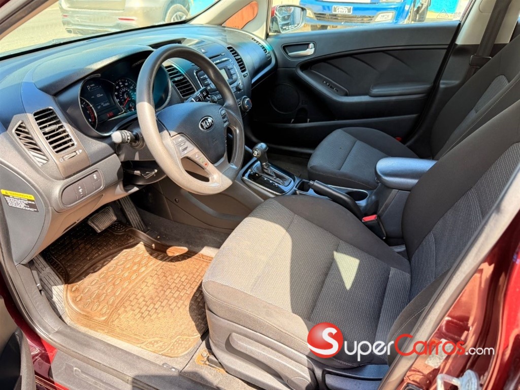 2017 Kia Forte — foto 5 / 7