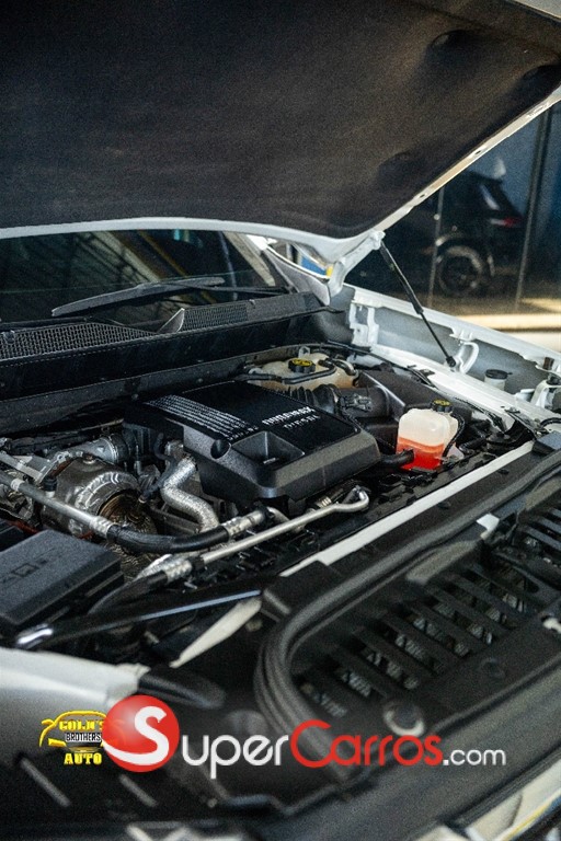 2023 Chevrolet Silverado 1500 LTZ Duramax — foto 12 / 12
