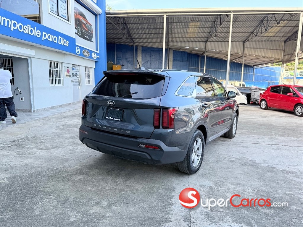 2021 Kia Sorento LX — foto 3 / 12