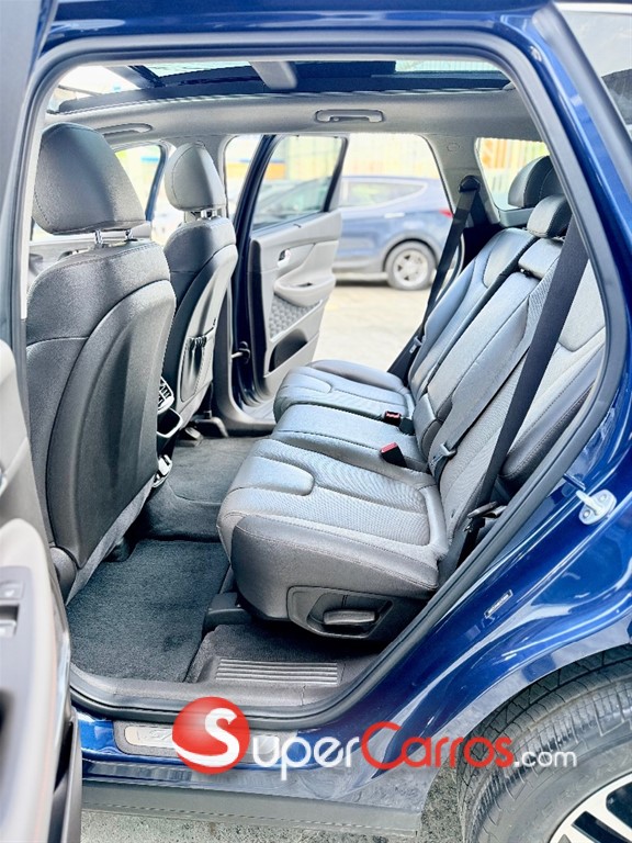 2020 Hyundai Santa Fe Sport 2.0T — foto 10 / 12