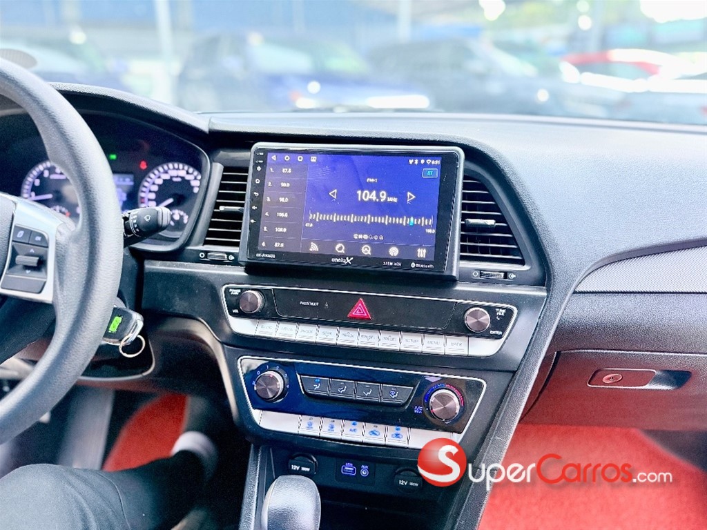 2020 Hyundai Sonata New Rise — foto 8 / 12