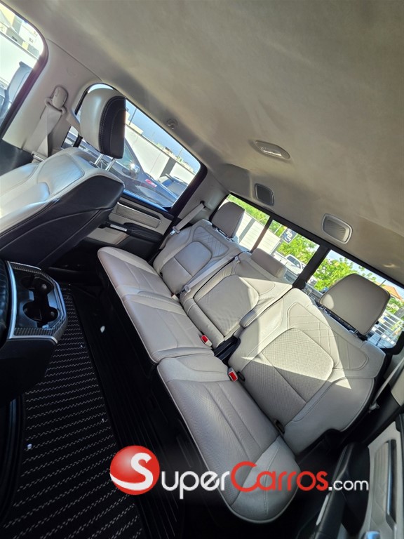 2022 Ram 1500 LIMITED — foto 8 / 12