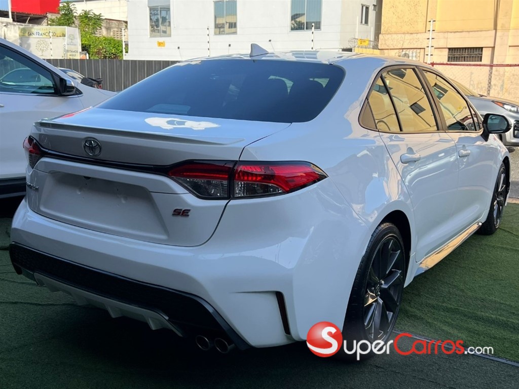 2022 Toyota Corolla SE — foto 6 / 12