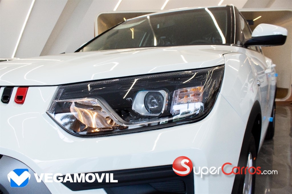 2027 KGM Tivoli LE — foto 5 / 12