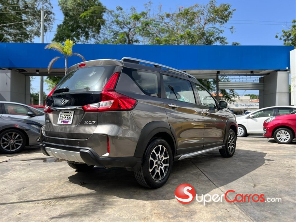 2024 Suzuki XL7 GLX — foto 3 / 12