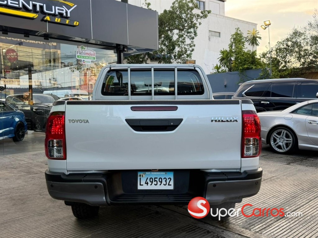 2023 Toyota Hilux — foto 7 / 8