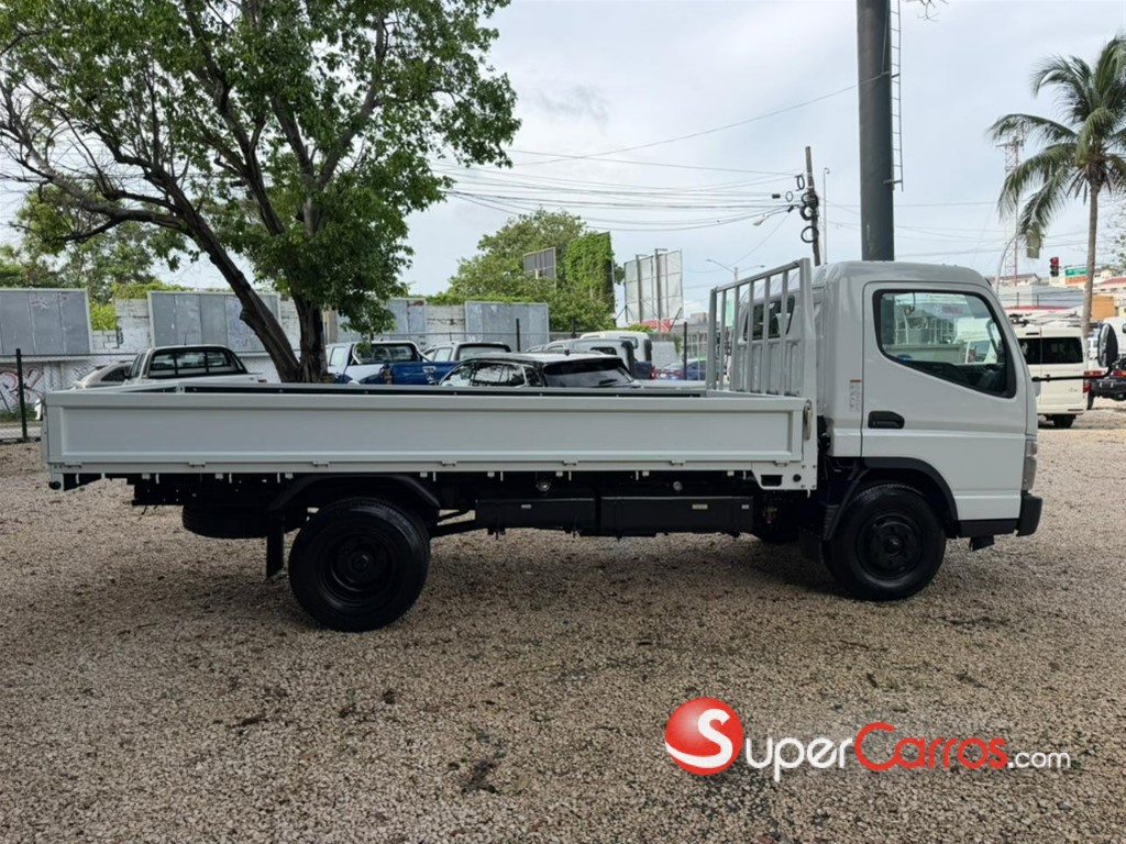 2027 Mitsubishi Motors Canter Cama 14 Pies — foto 9 / 12