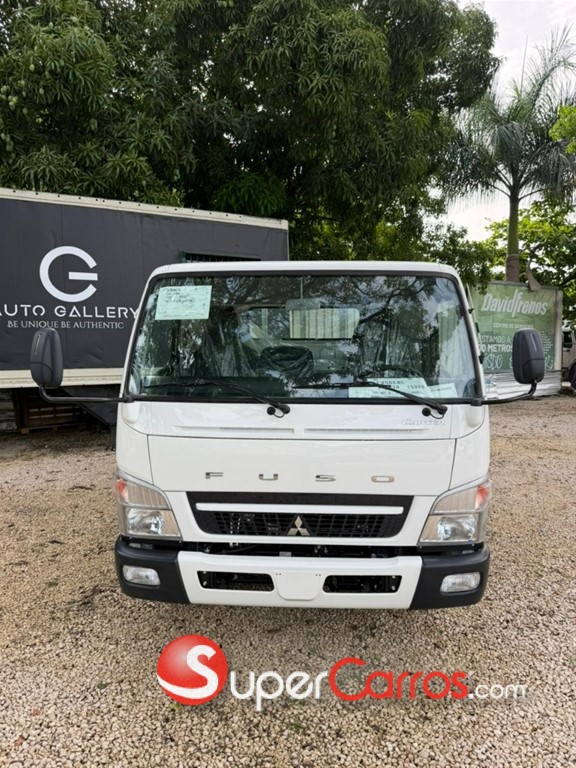2027 Mitsubishi Motors Canter Cama 14 Pies — foto 12 / 12