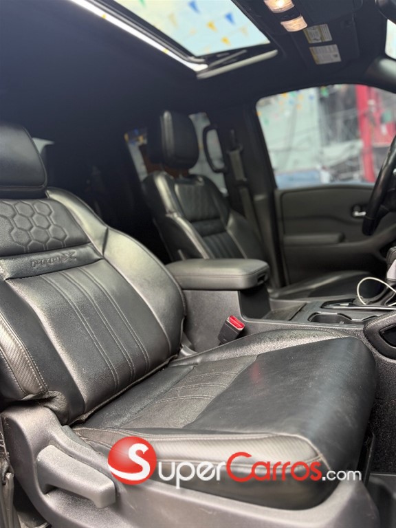 2022 Nissan Frontier Pro-4X — foto 6 / 11
