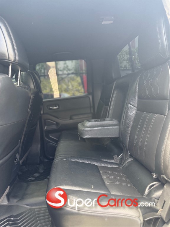 2022 Nissan Frontier Pro-4X — foto 7 / 11