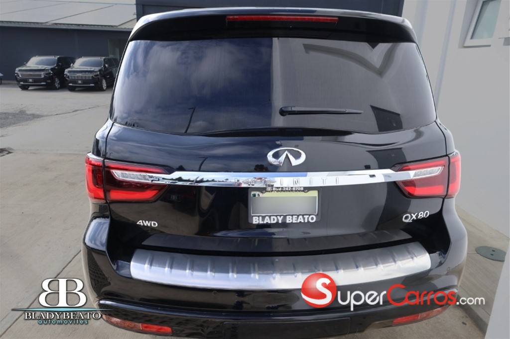 2023 Infiniti QX-80 — foto 10 / 12