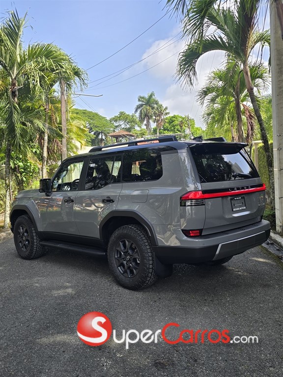 2026 Lexus GX 550 Overtrail Plus — foto 4 / 8