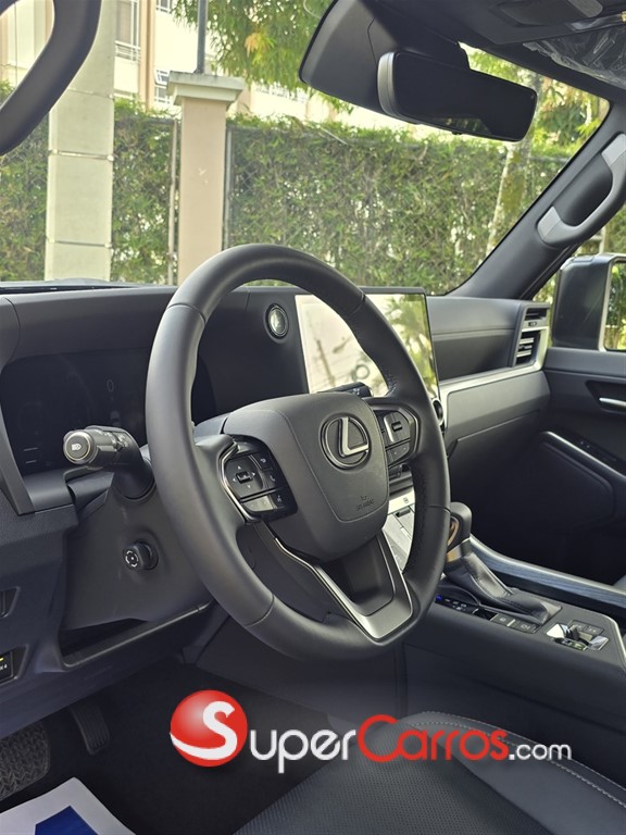 2026 Lexus GX 550 Overtrail Plus — foto 5 / 8