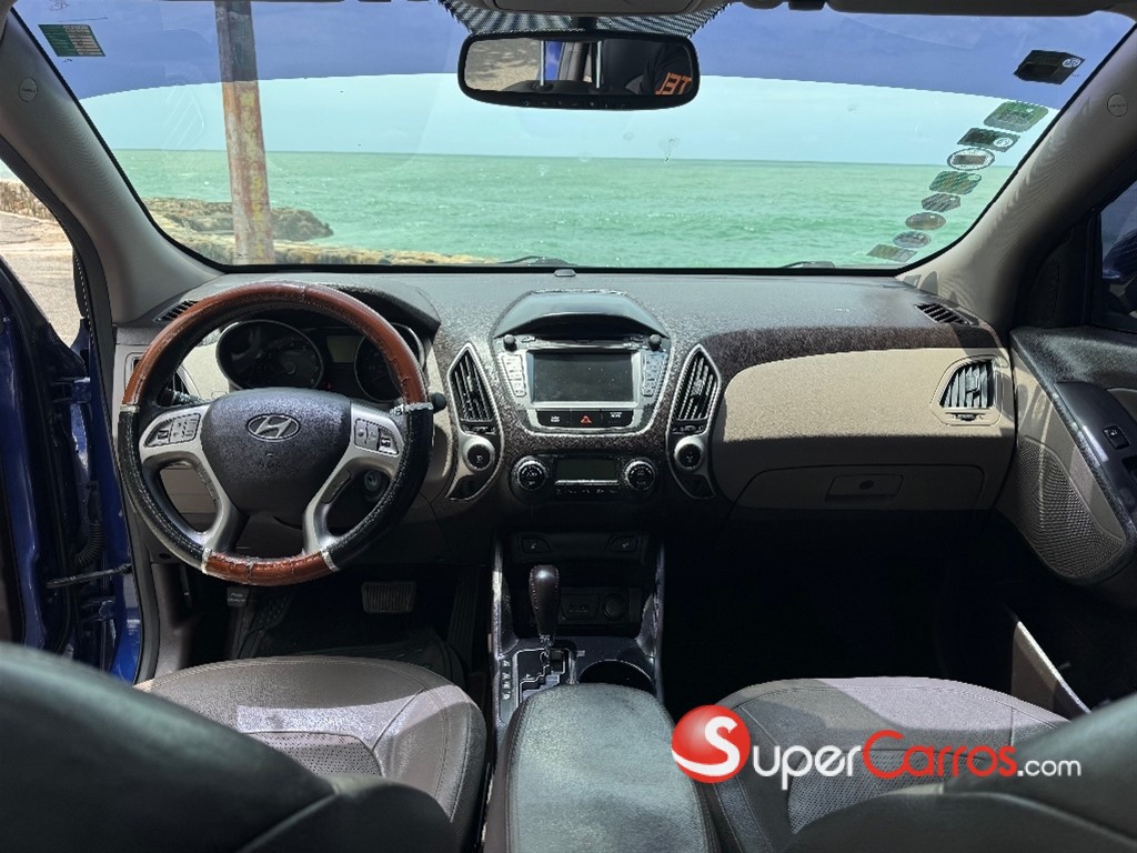2012 Hyundai Tucson LIMITED — foto 8 / 11