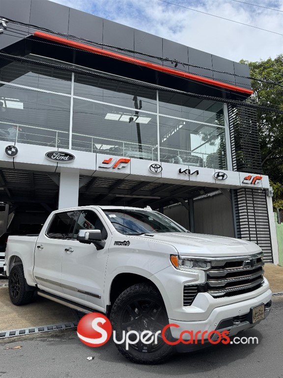 2022 Chevrolet Silverado High Country Duramax — foto 3 / 10