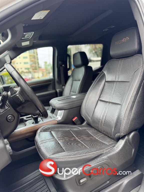 2022 Chevrolet Silverado High Country Duramax — foto 6 / 10