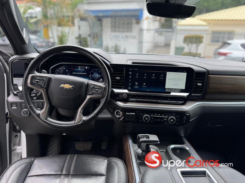 2022 Chevrolet Silverado High Country Duramax — foto 8 / 10