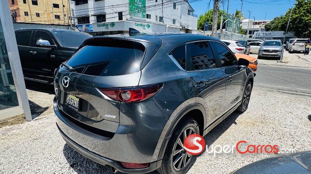 2018 Mazda CX-5 Touring — foto 6 / 12
