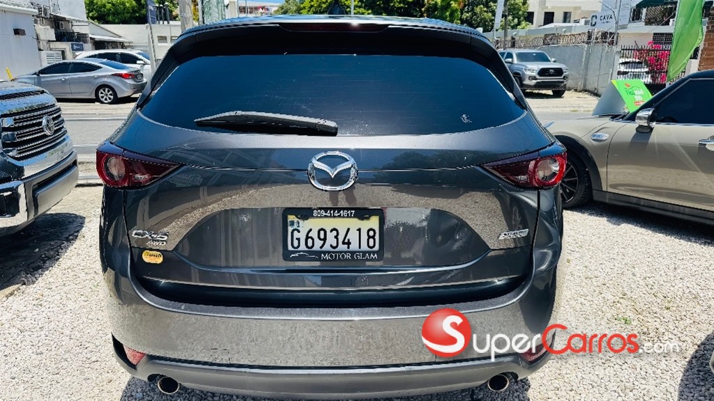 2018 Mazda CX-5 Touring — foto 8 / 12