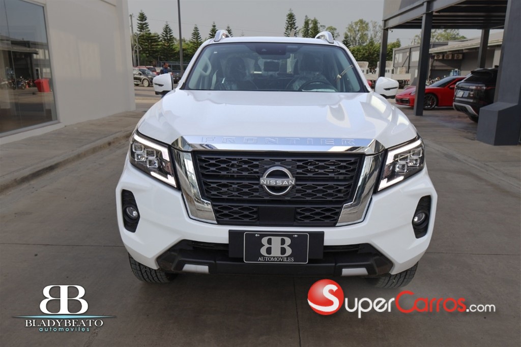 2027 Nissan Frontier LE — foto 3 / 12