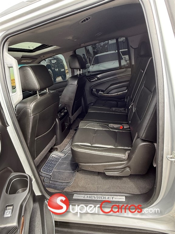2020 Chevrolet Suburban — foto 7 / 10