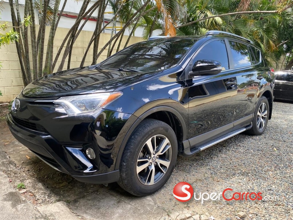 2018 Toyota RAV4 XLE
