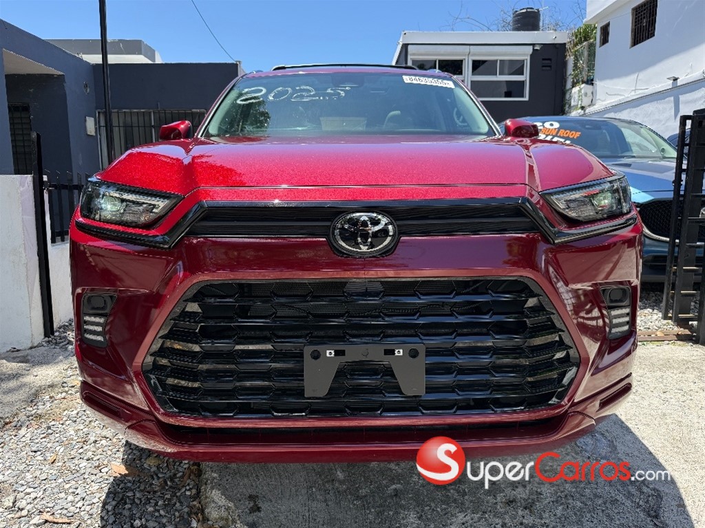 2025 Toyota Grand Highlander XLE — foto 2 / 12
