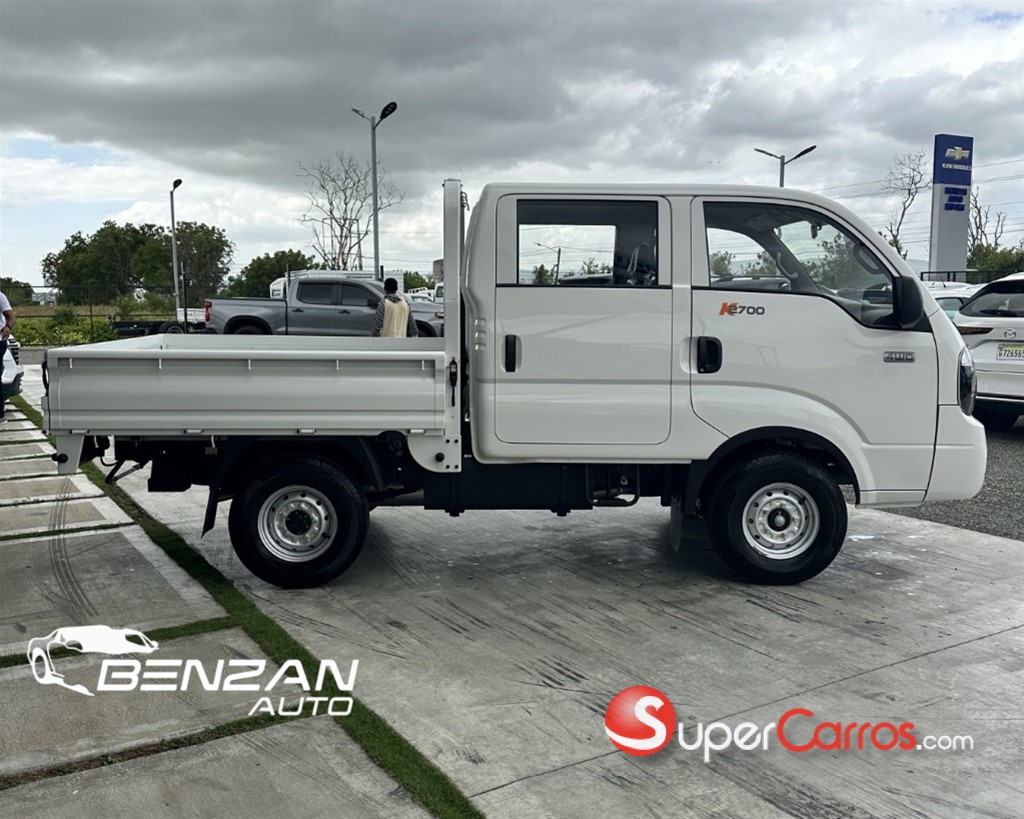 2027 Kia K-2700 — foto 4 / 9
