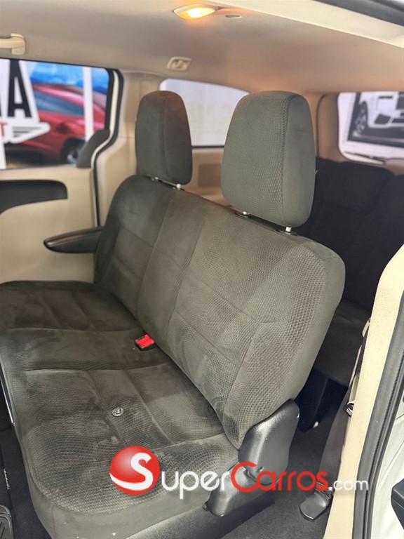 2016 Dodge Grand Caravan — foto 6 / 6