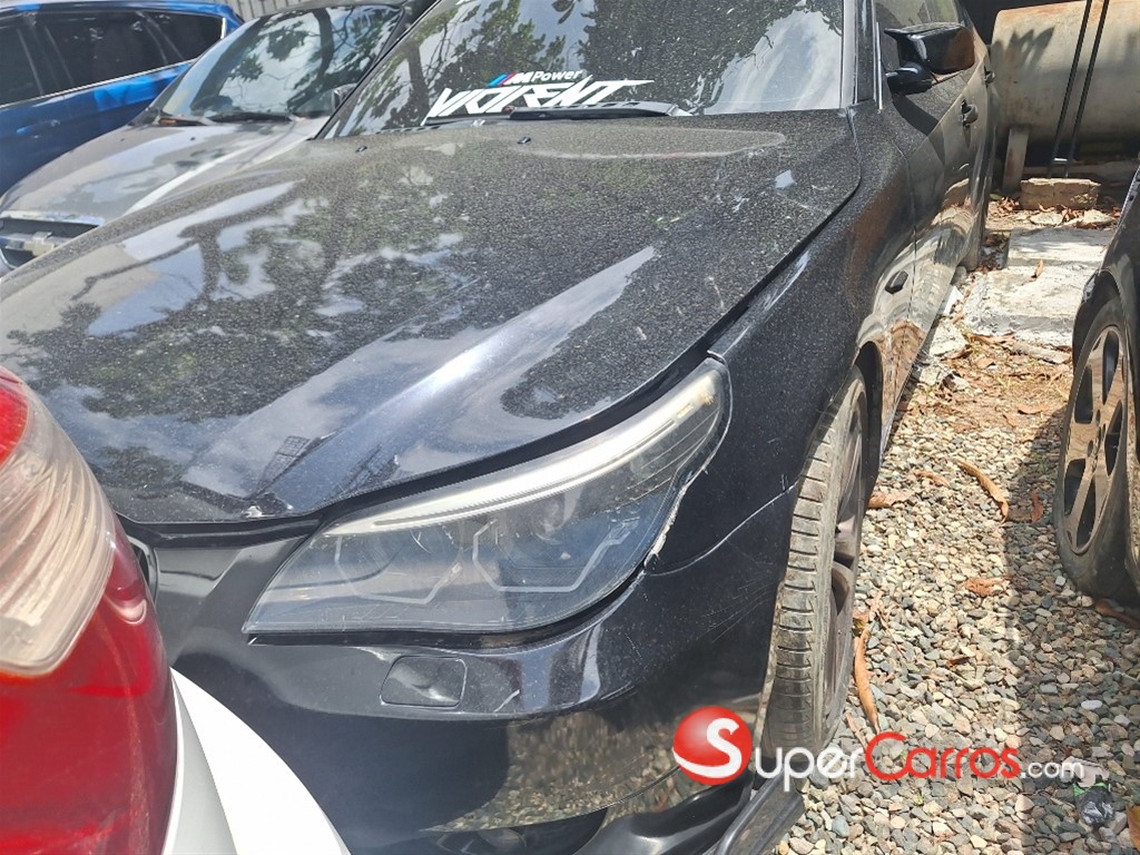 2010 BMW Serie 5 530i — foto 4 / 8