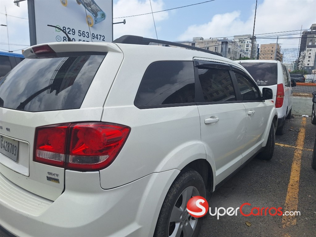2012 Dodge Journey — foto 7 / 9