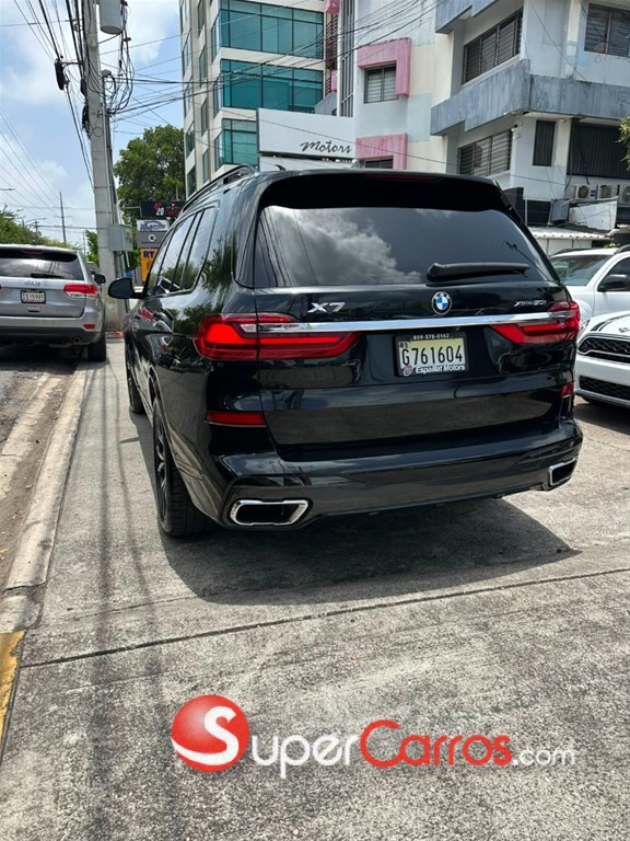 2019 BMW X 7 XDRIVE 50i — foto 3 / 9