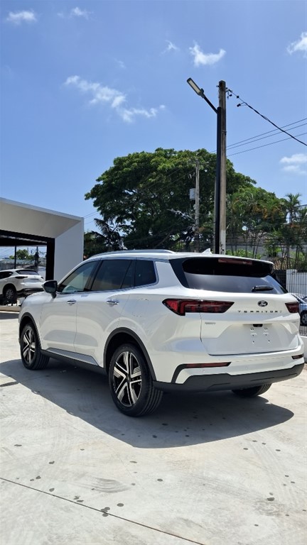 2026 Ford Territory Titanium — foto 2 / 9