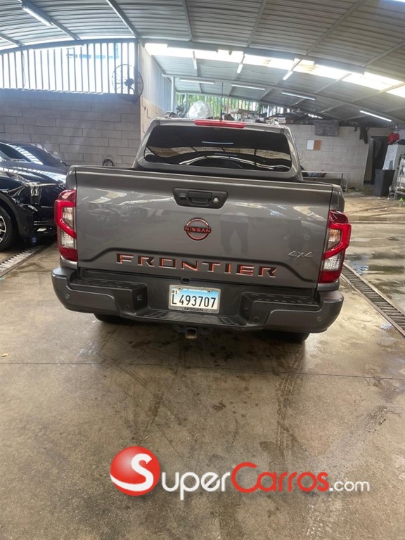 2024 Nissan Frontier Pro-4X — foto 4 / 8