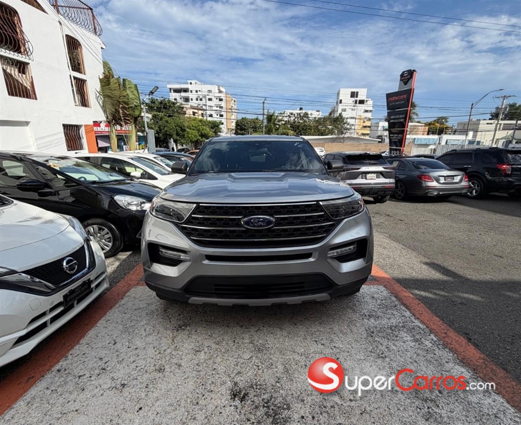 2020 Ford Explorer XLT