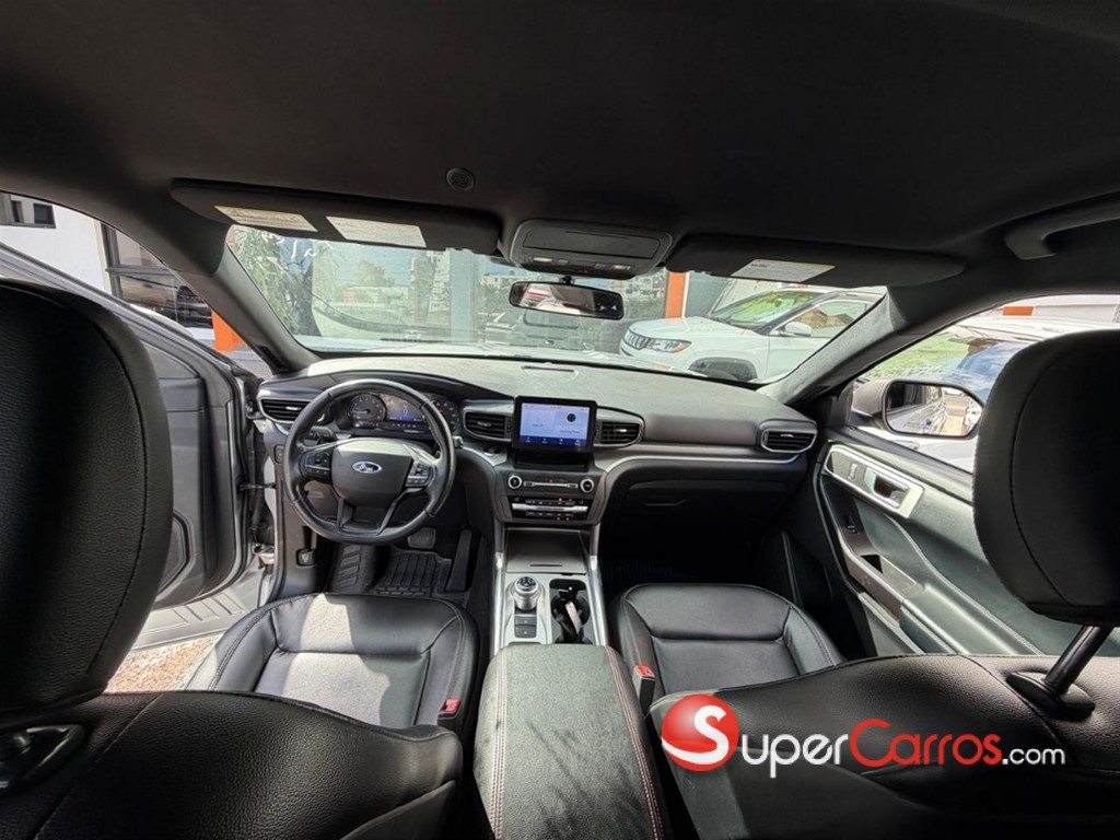 2020 Ford Explorer XLT — foto 5 / 10