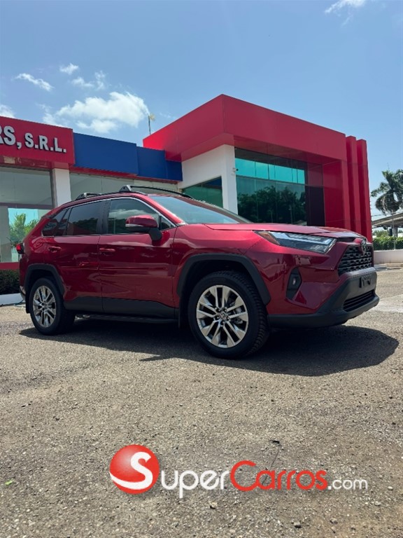 2023 Toyota RAV4 XLE Premium — foto 3 / 10