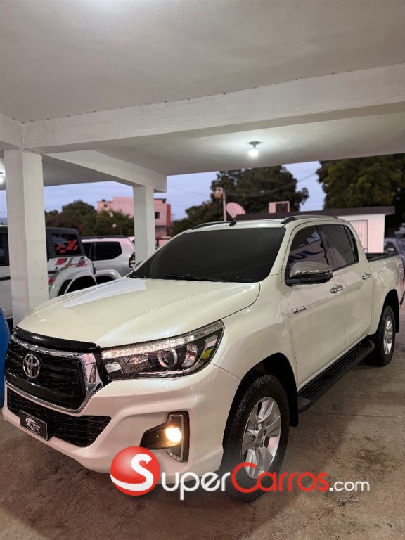 2020 Toyota Hilux SRV — foto 3 / 11