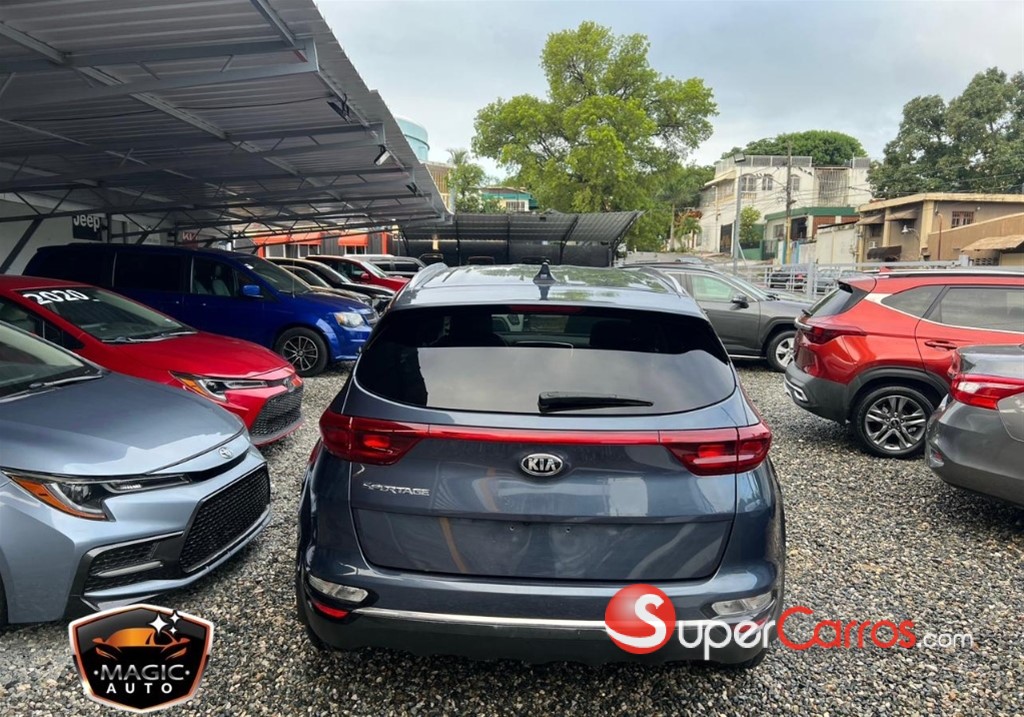 2020 Kia Sportage LX — foto 7 / 10