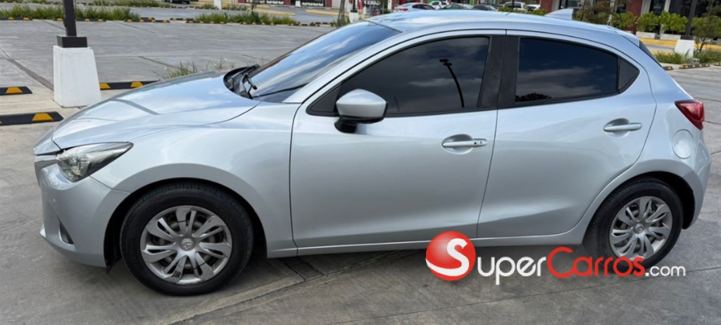 2018 Mazda Demio — foto 4 / 12