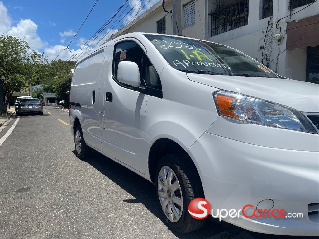 2021 Nissan NV 200 — foto 2 / 12