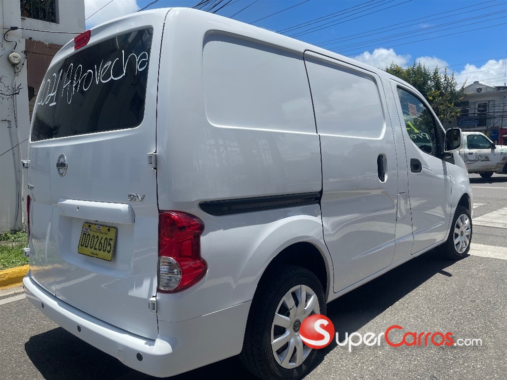 2021 Nissan NV 200 — foto 4 / 12