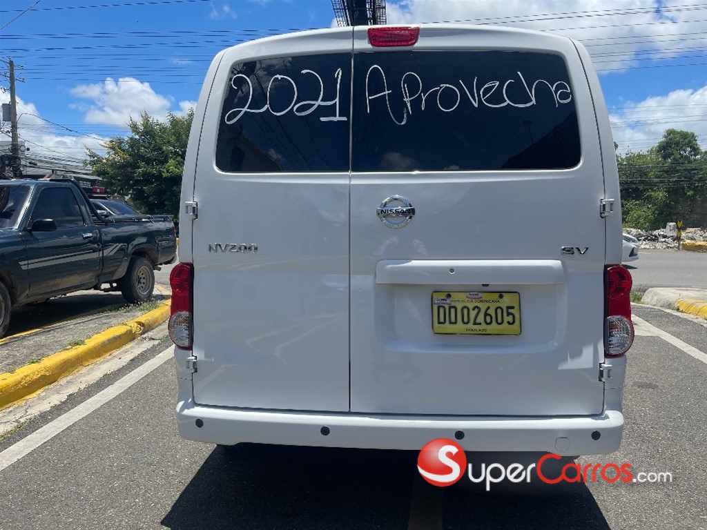 2021 Nissan NV 200 — foto 8 / 12