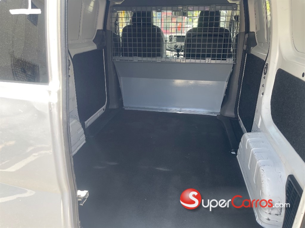 2021 Nissan NV 200 — foto 12 / 12