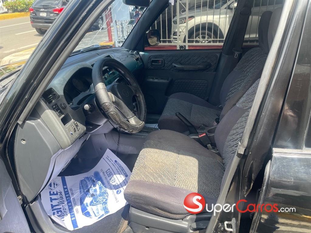 1999 Toyota RAV4 L — foto 10 / 12