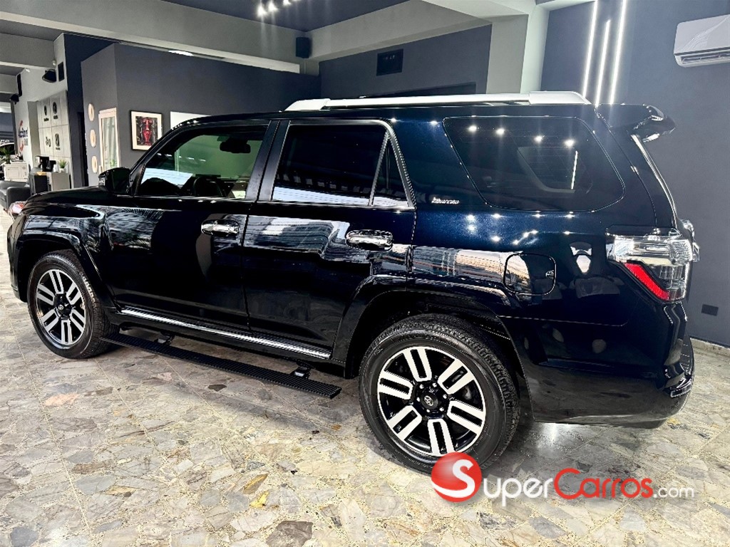 2022 Toyota 4 Runner Limited — foto 9 / 9