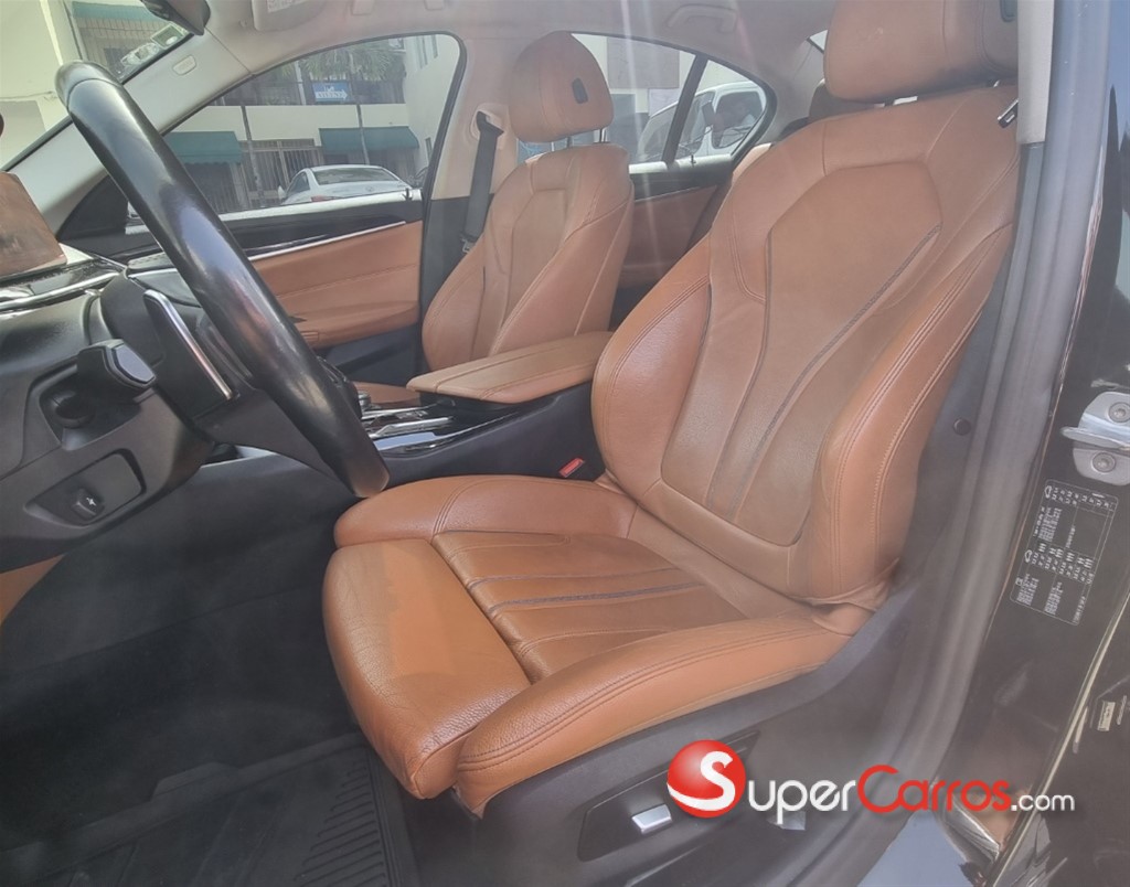 2019 BMW Serie 5 520i — foto 5 / 10