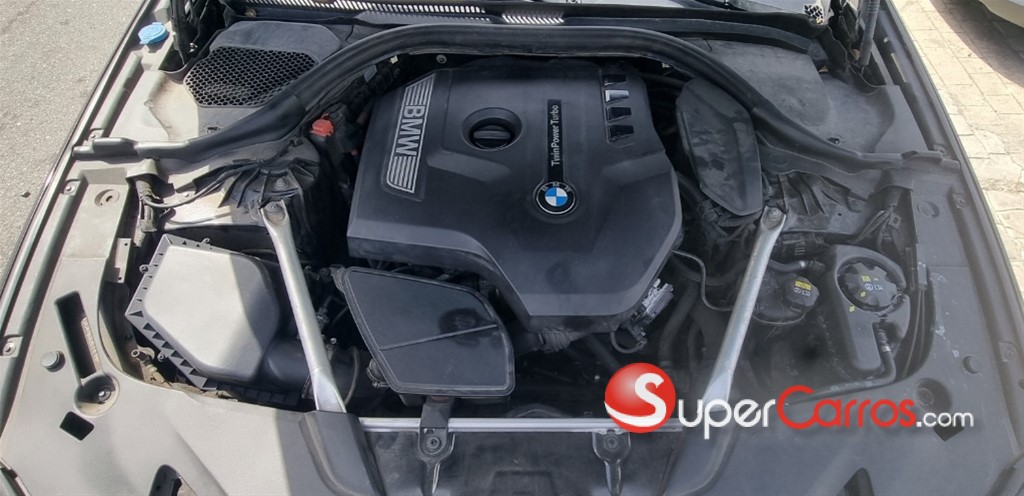 2019 BMW Serie 5 520i — foto 10 / 10